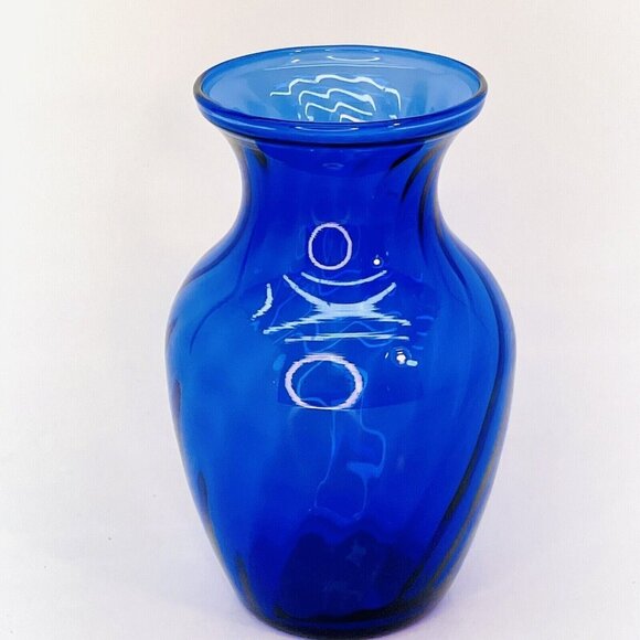 Vintage Indiana Glass Cobalt Blue Flower Vase Swirled Diamond 3D Effect Ohio USA - Picture 12 of 12